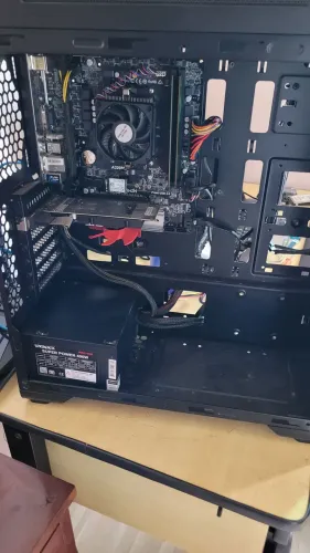 PC gamer AMD 3,1ghz 8gb mem m2 256gn geforce 210 1Gb