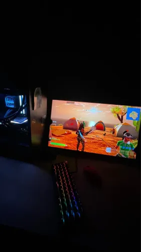 PC GAMER COMPLETO COM MONITOR E CADEIRA GAMER, RODA TUDO, VENDO OU TROCO !!!