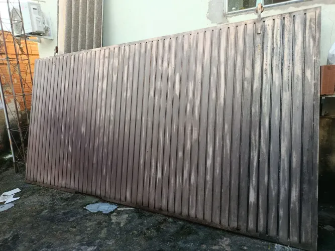 Portão casa, garagem.