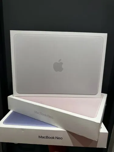 MacBook Neo 8/256Gb - Prata e Rosa (lacrado)
