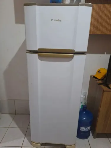 Geladeira pra concerto 