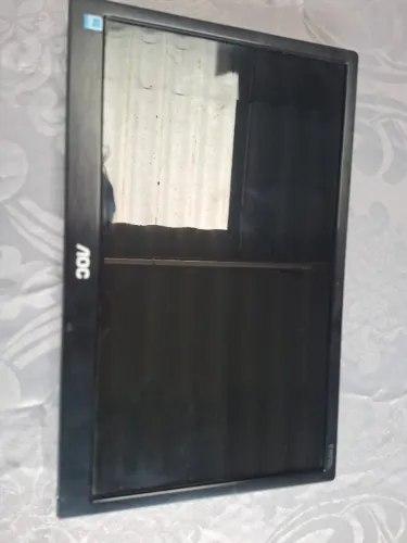 2 monitores 14" seminovo 20" Novo