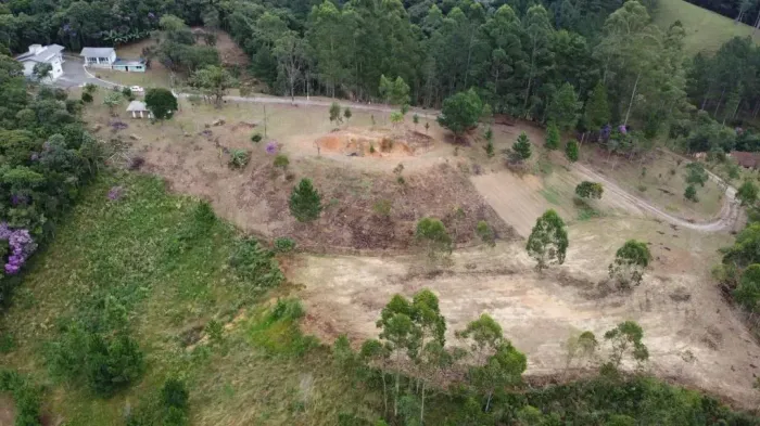 SÍTIO NA INVERNADA SC