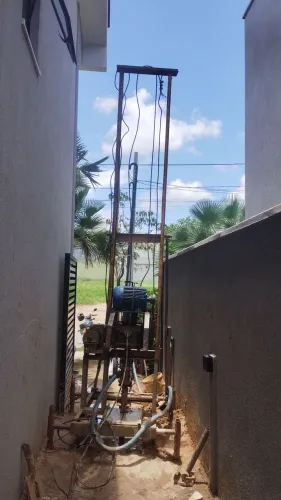 Poços artesianos e profundos