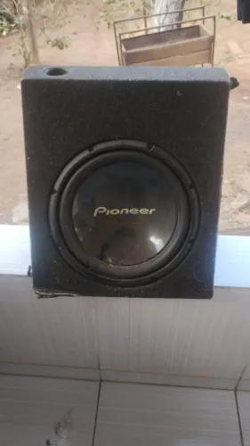 Vende se caixa de som