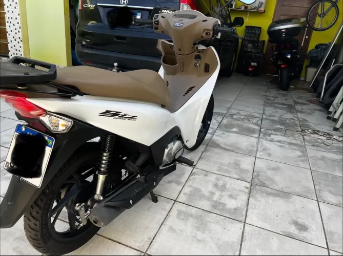 Honda BIZ 125 EX 