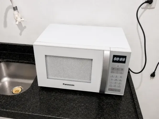Microondas Panasonic 28 litros funcionando perfeitamente