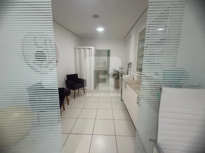 Sala comercial no bairro Córrego Grande
