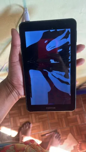 Tablet Positivo Vision Tab 7 Minions ( TELA QUEIMADA )