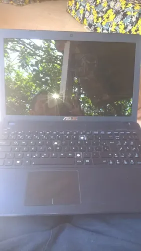 Notebook Asus para retirada de peças ou manutenção