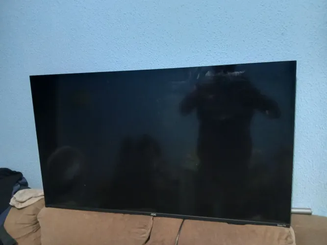 Vende se tv AOC com ROKU 43 polegadas