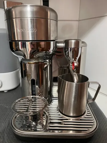 Cafeteira Nexpresso Barista