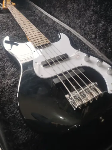 Sx 5 cordas Jazz bass passivo