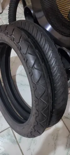 Pneu para Moto Titan