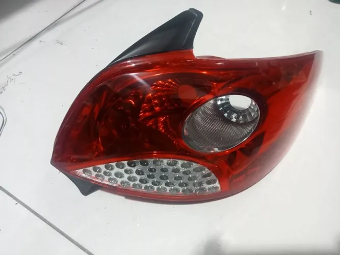 Lanterna traseira direita Peugeot 207