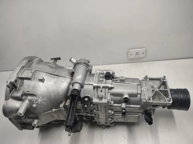 Caixa de câmbio Hyundai HR Kia bongo 2.5 16v 6 marchas 
