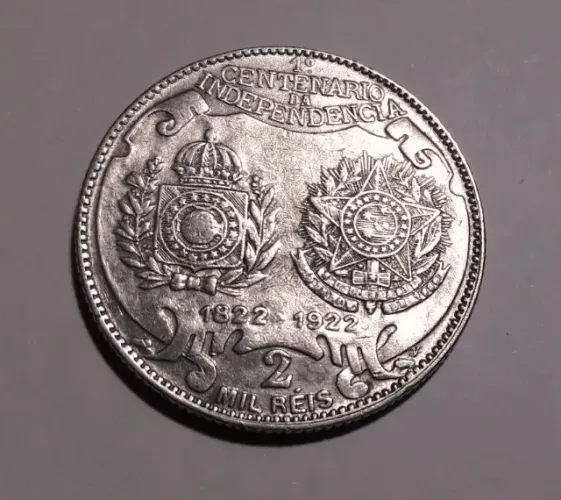 Antiga moeda de 2mil Reis (1822=1922) - Comemorativa