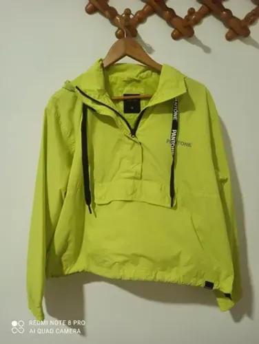 Jaqueta corta vento pantone verde TAM G