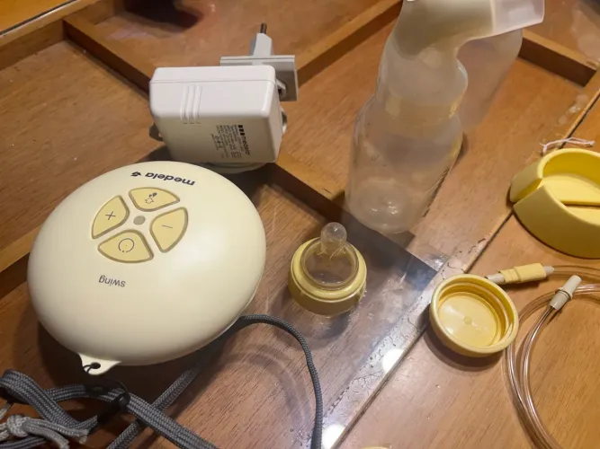 Extrato de leite materno Elétrico Medela swing