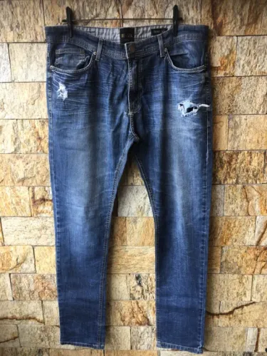 Calça Jeans Masculina Destroyed Skinny