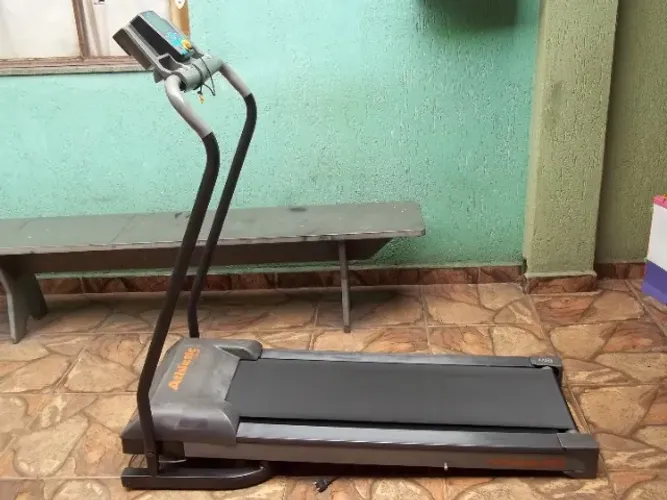 Ate 10x sem Juros - Esteira Elétrica Athletic Trainee 8ee - Super Conservada