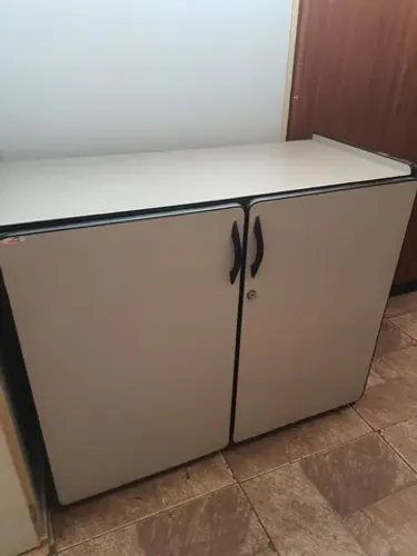 Armário baixo 2 portas - Usado