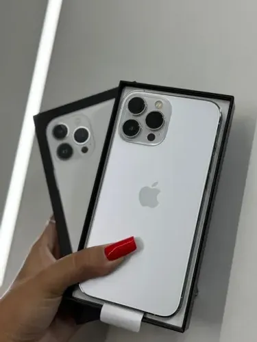 iPhone 13 Pro Max 128gb semi novo bateria entre 85% a 89%