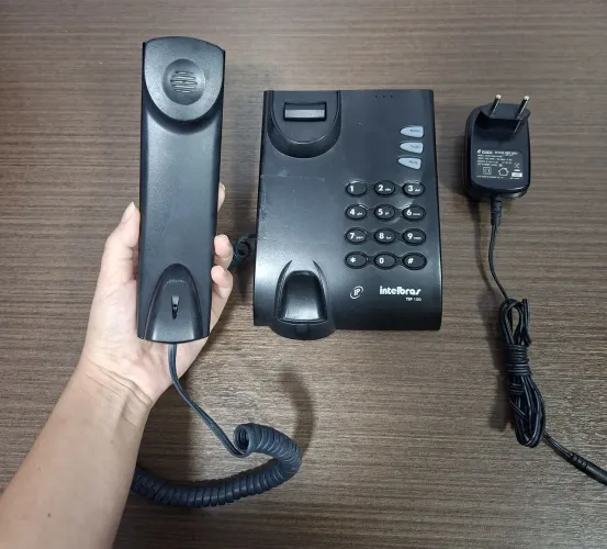 Telefone Fixo IP INTELBRAS TIP 100