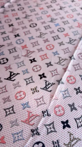 LV Primeira Linha - Seda Macia, Brilho Alto | Novo