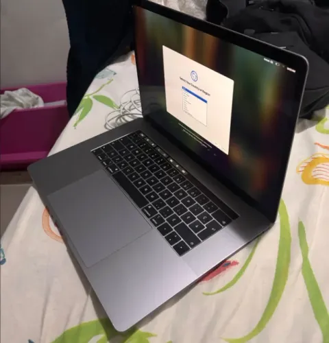 macbook pro 15 2018