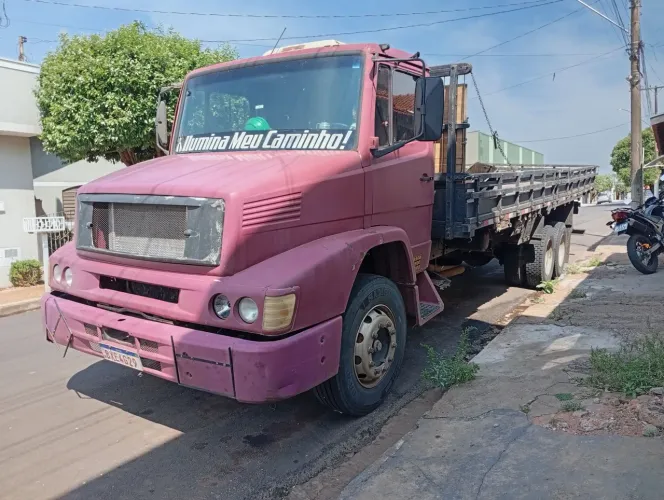 Vendo Mercedes 1418 E reduzido 