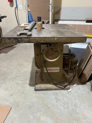 Tupia Marca Penedo