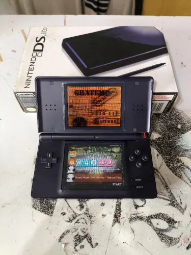 Nintendo DSI 
