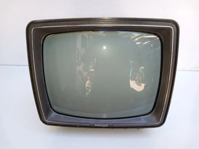 TV antiga Philco não funciona 
