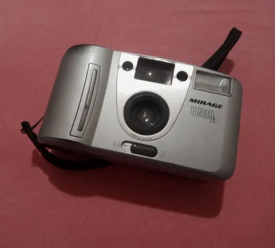 Câmera Mirage Titanium SE - Analógica