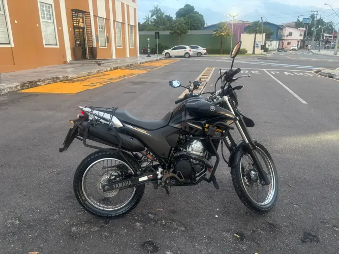 Vendo XTZ Lander 250cc 2020