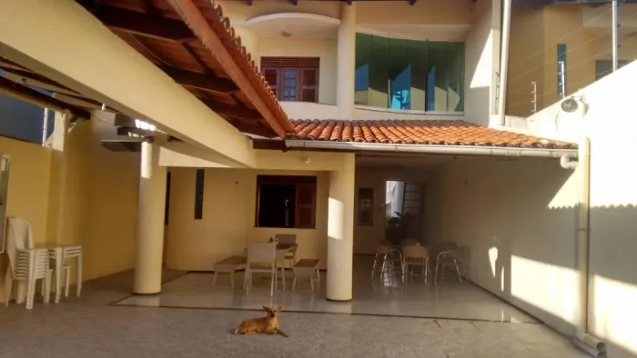 Casa Residencial à Venda, 5 Suites com Deck, Excelente Localização, Parque Manibura, Forta
