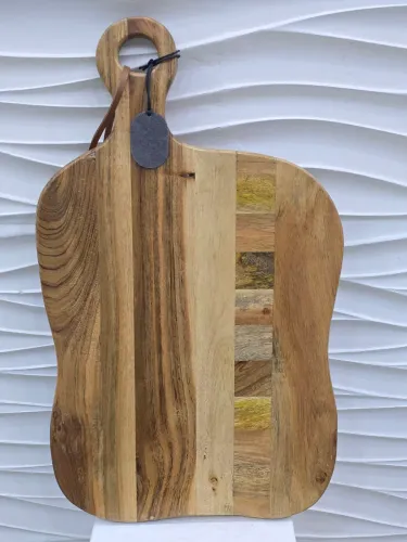 Tábua de madeira rústica para cozinha