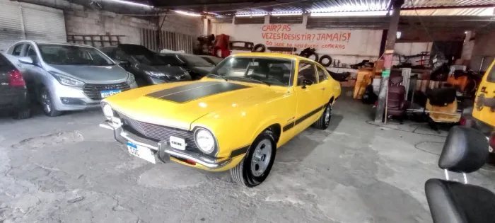 Ford Maverick Super Luxo Coupe 6 Cilindros 12V Gasolina 2P Manual 1975