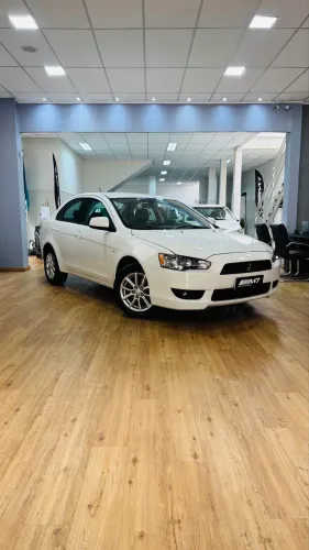 Lancer 2.0 160cv Automático 2016