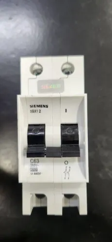 Disjuntor bipolar 63A Siemens 5SX12