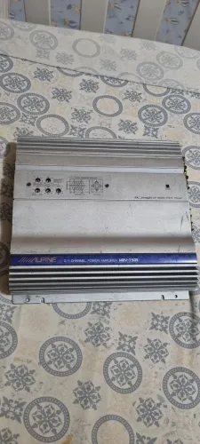Amplificador alpine