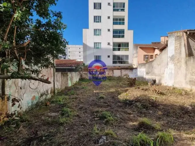 Terreno Comercial na Praia dos Cavaleiros com 360m² - Macaé