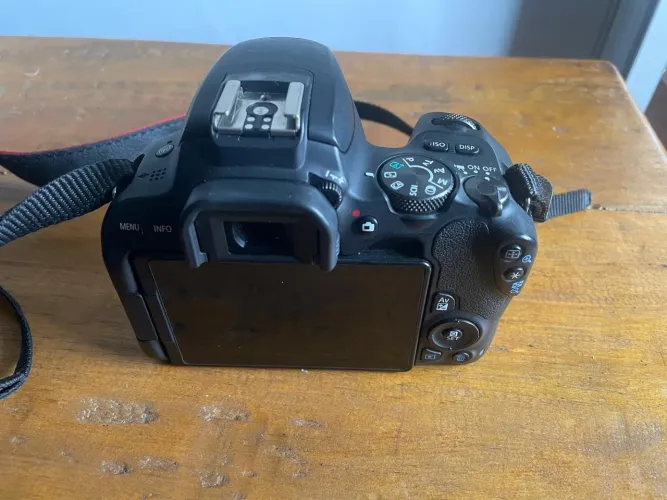 Canon Sl2 - 2 Lentes 