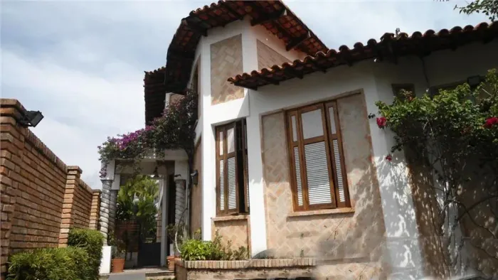Granja Viana, Nova Higienópolis, Jandira