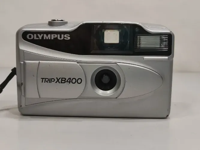 Câmera Fotográfica Olympus Trip Xb400 35mm Analógica 4cp Prateado (Usado)