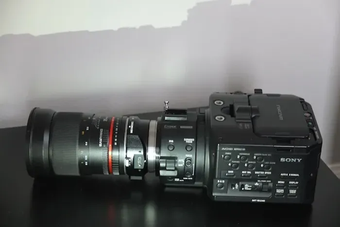 Camera Sony NEX-FS100U