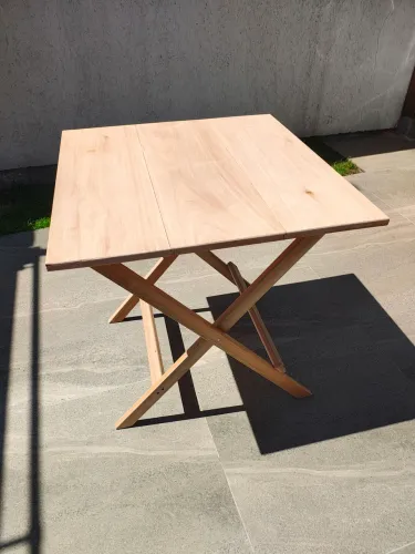 Mesa dobrável 