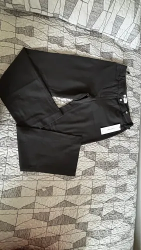 Calça Calvin Klein nova com etiqueta de alfaiataria cor cinza