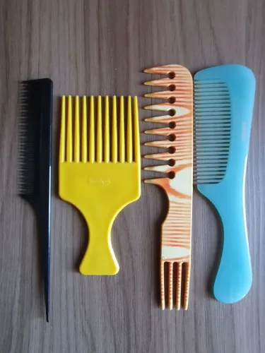 Kit de Pentes Diversos para Cabelo